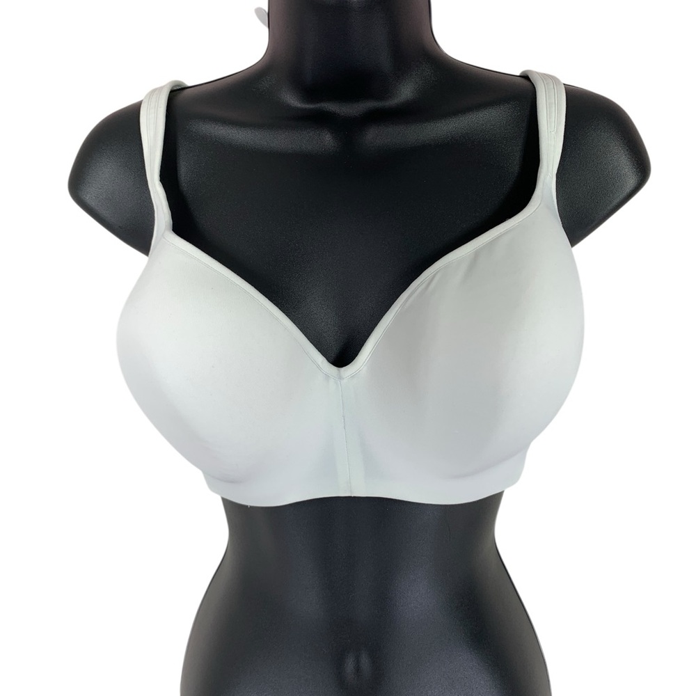 Deesse Women's White Bra size 40D
